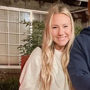 Meet your Posher, Katlyn